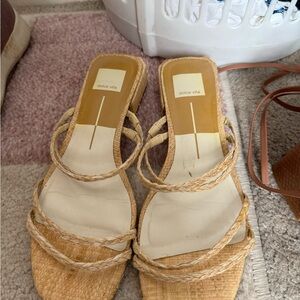 Dolce Vita Women's Tan Sandals